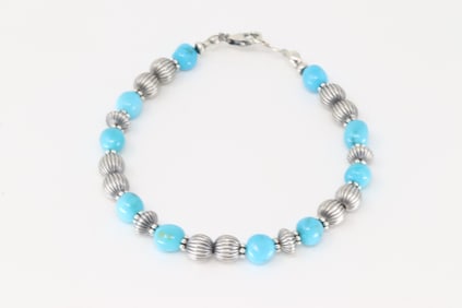 Native America Navajo Sterling Silver Turquoise / Pearl Beaded Bracelet Link.