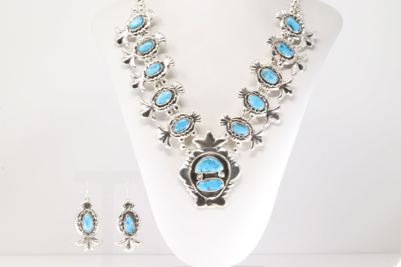 Native America Navajo Sterling Silver Turquoise Squahs Necklace & Earring's Set By G&L LEEKITY. (1 of 7)