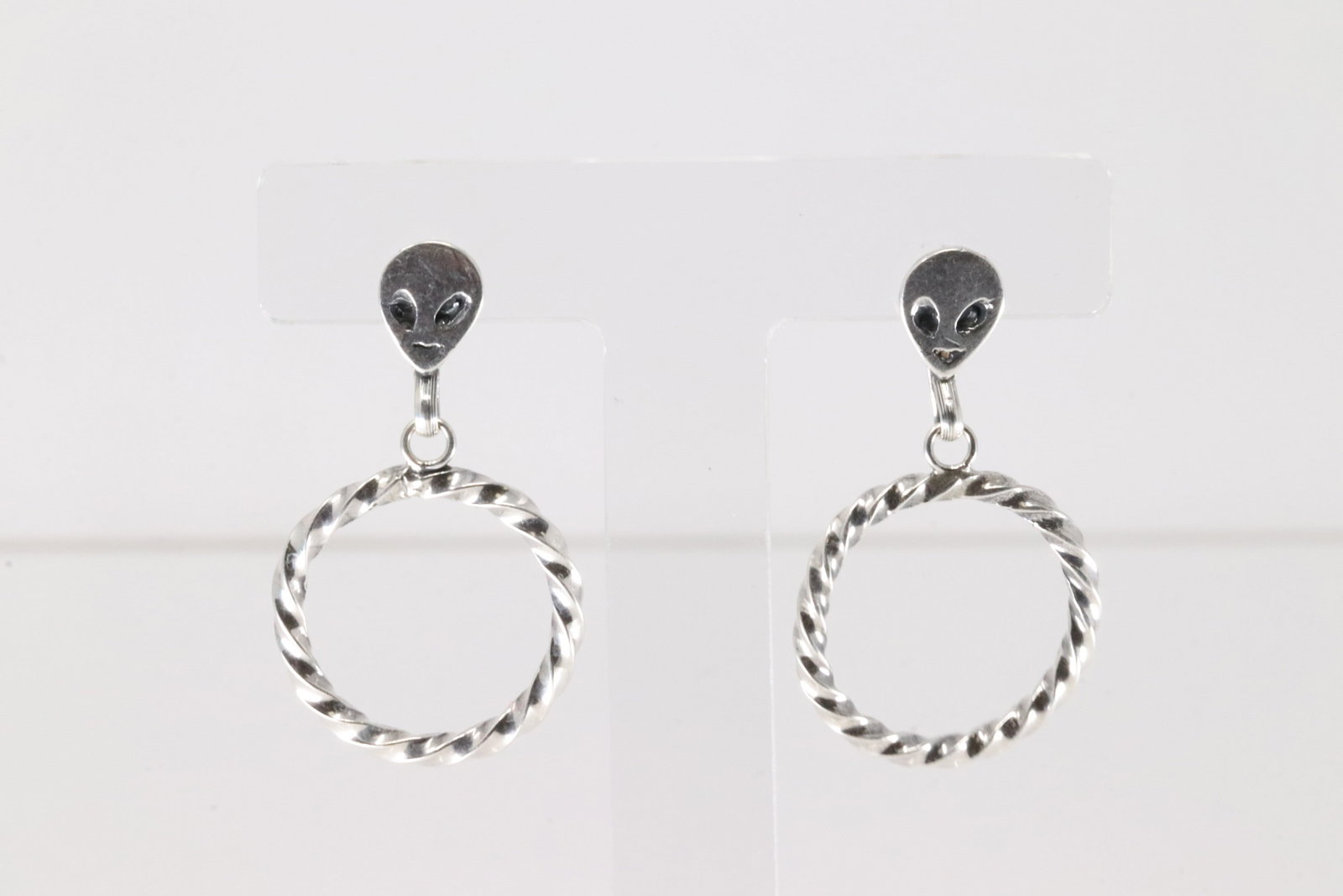 Native America Navajo Sterling Silver Alien Hoop Post / Dangling Earring's By Sonyei Coho.: This is a Native America Navajo Sterling Silver Alien Hoop Post / Dangling Earring's By Sonyei Coho.