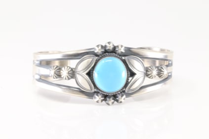 Native America Navajo Sterling Silver Kingman Turquoise Bracelet Cuff By Alfred Martinez.