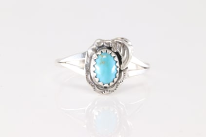Native America Navajo Sterling Silver Turquoise Ring By Alice Rose Saunders.