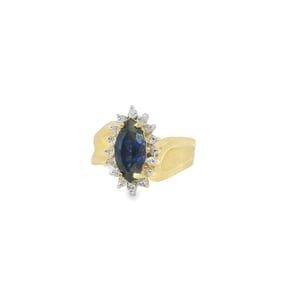 Sapphire & Diamond Ring 14Kt.