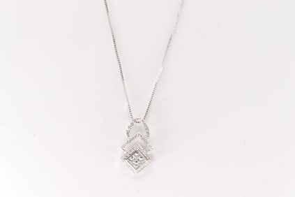Diamond Pendant / Necklace 18Kt.