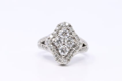 14K Diamond Cluster ladies Ring