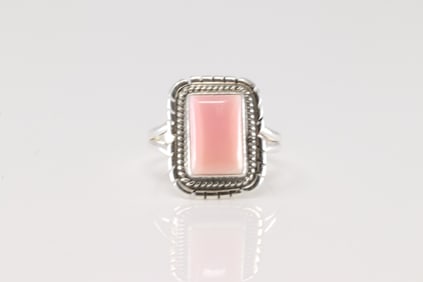 Native America Navajo Sterling Silver Pink Conch Shell Ring By J.Frank.
