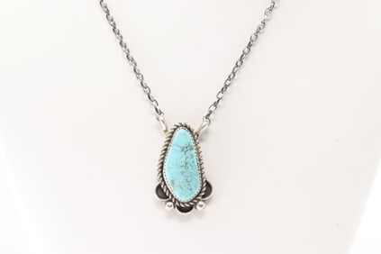 Native America Navajo Sterling Silver Kingman Turquoise Necklace By Juanita Mcdonal.