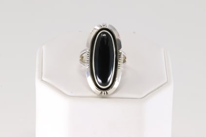 Native America Navajo Sterling Silver Black Onyx Ring By T.