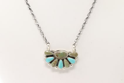 Native America Navajo Sterling Silver Kingman Turquoise Necklace By Alicia Wilson.