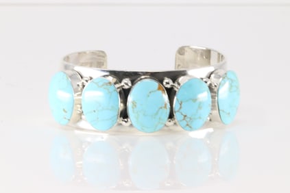 Native America Navajo Sterling Silver Kingman Turquoise Barcelet Cuff By Jeremy Delgarito.