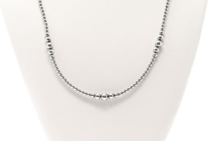 Native America Navajo Sterling Silver Pearl Beaded Necklace.