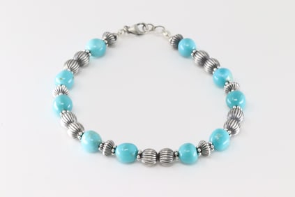Native America Navajo Sterling Silver Turquoise & Pearl Beaded Bracelet Link.
