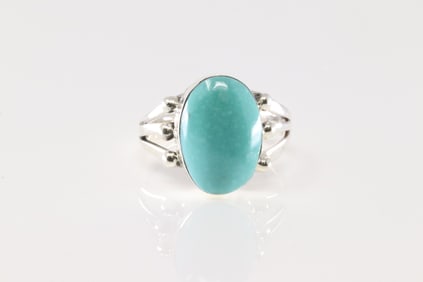 Native America Navajo Sterling Silver Turquoise Ring By Charlene Yazzie.