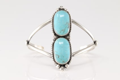 Native America Navajo Sterling Silver Kingman Turquoise Bracelet Cuff By Alfred Martinez.