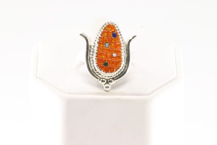 Native America Zuni Sterling Silver Spiny Oyster Corn Ring By K.Etzate.