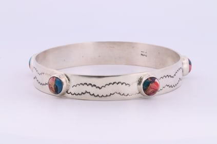 Native America Navajo Sterling Silver Compressed Turquoise Bracelet.