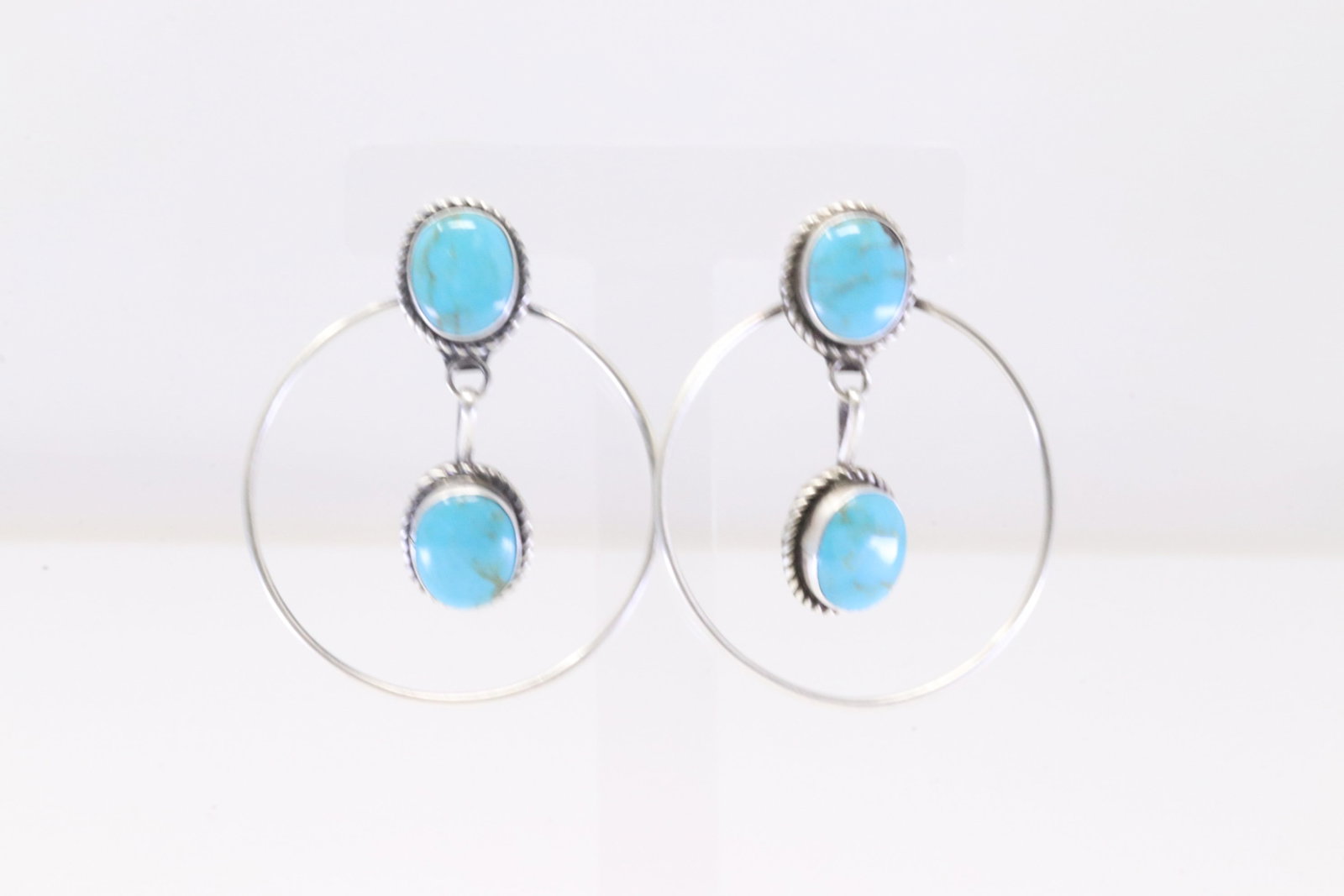 Native America Navajo Sterling Silver Kingman Turquoise Hoop Earring's By Judith Dixon.: This is a Native America Navajo Sterling Silver Kingman Turquoise Hoop Earring's By Judith Dixon.