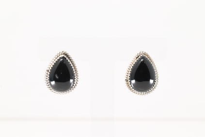 Native America Navajo Sterling Silver Black Onyx Post Earring's By Freida Matinez.