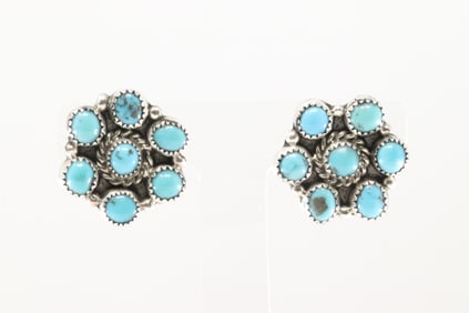 Native America Navajo Sterling Silver Kingman Turquoise Post Earring's By Maxine Ramirez.