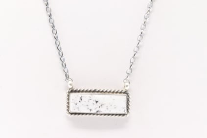 Native America Navajo Sterling Silver White Buffalo Necklace By Alfred Martinez.