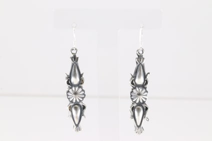 Native American Navajo Sterling Silver Dangling Earring's By Bobby Platero.