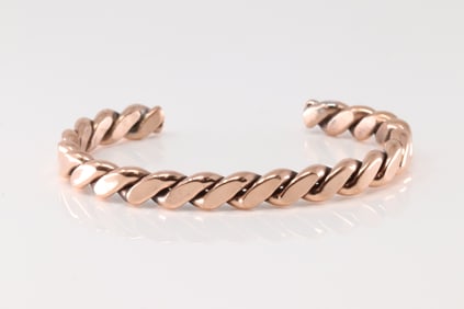 Native America Navajo Copper Bracelet Cuff By Elaine Tahe.