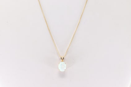 Opal Pendant / Necklace 14Kt.