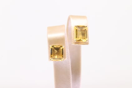 Citrine Stud Earring 14Kt.