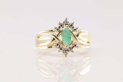 Emerald & Diamond Ring 14Kt.