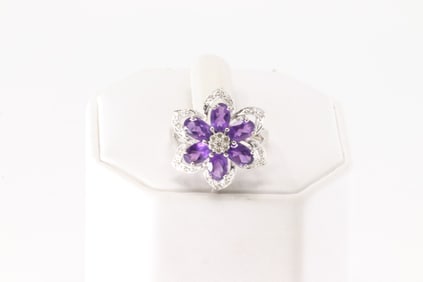 Flower Amethyst & Diamond Ring 14Kt.
