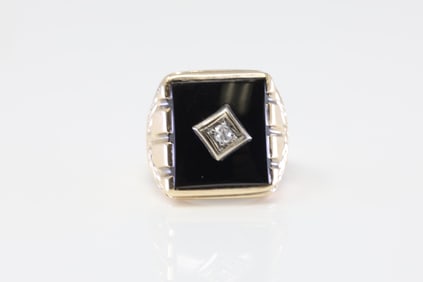 Black Onyx & Diamond Ring 10Kt.
