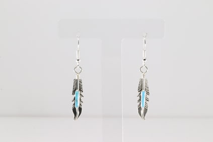 Native America Navajo Sterling Silver Turquoise Dangling Earring's.