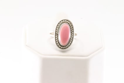 Native America Navajo Sterling Silver Pink Conch Shell Ring By B.Begay.