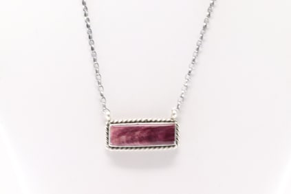 Native America Navajo Sterling Silver Purple Spiny Oyster Necklace By Augustine Largo.