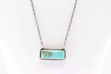 Native America Navajo Sterling Silver Kingman Turquoise Necklace By Augustine Largo.