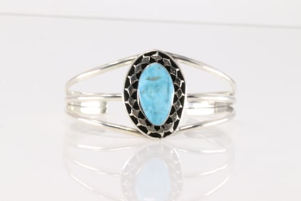 Native America Navajo Sterling Silver Turquoise Bracelet Cuff By Raymond Yazzie.