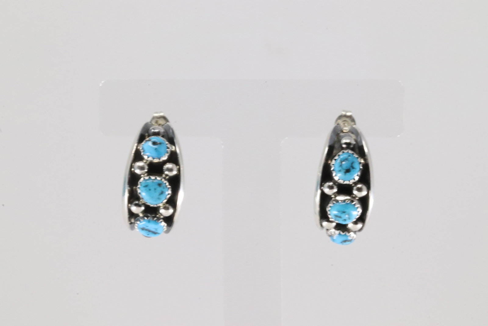 Native America Navajo Sterling Silver Turquoise Hoop Earring's By Paul Largo.: This is a Native America Navajo Sterling Silver Turquoise Hoop Earring's By Paul Largo.