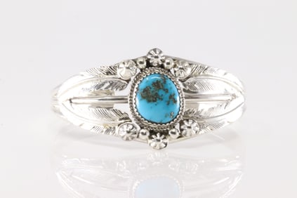 Native America Navajo Sterling Silver Turquoise Bracelet Cuff By Bobby Platero.