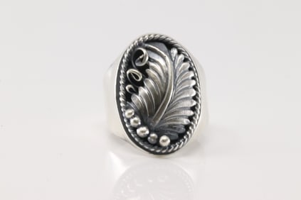 Native American Navajo Sterling Silver Leaf Design Ring By Genevieve Francisco.