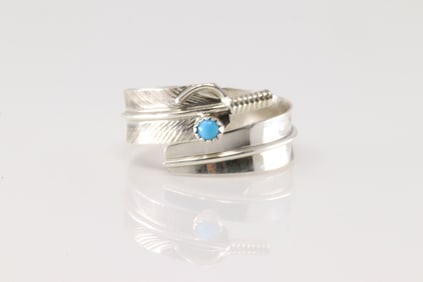 Native America Navajo Sterling Silver Turquoise Feather Ring.
