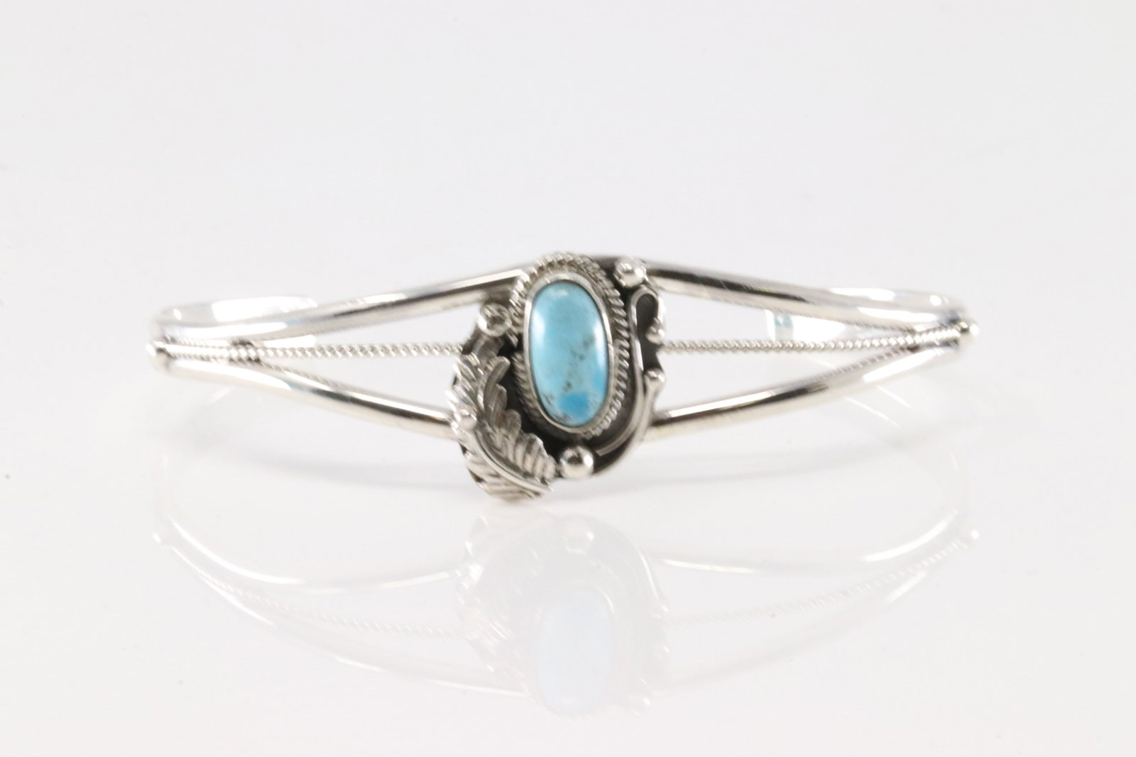 Native America Navajo Sterling Silver Turquoise Bracelet Cuff By Grace Kenneth.: This is a Native America Navajo Sterling Silver Turquoise Bracelet Cuff By Grace Kenneth.