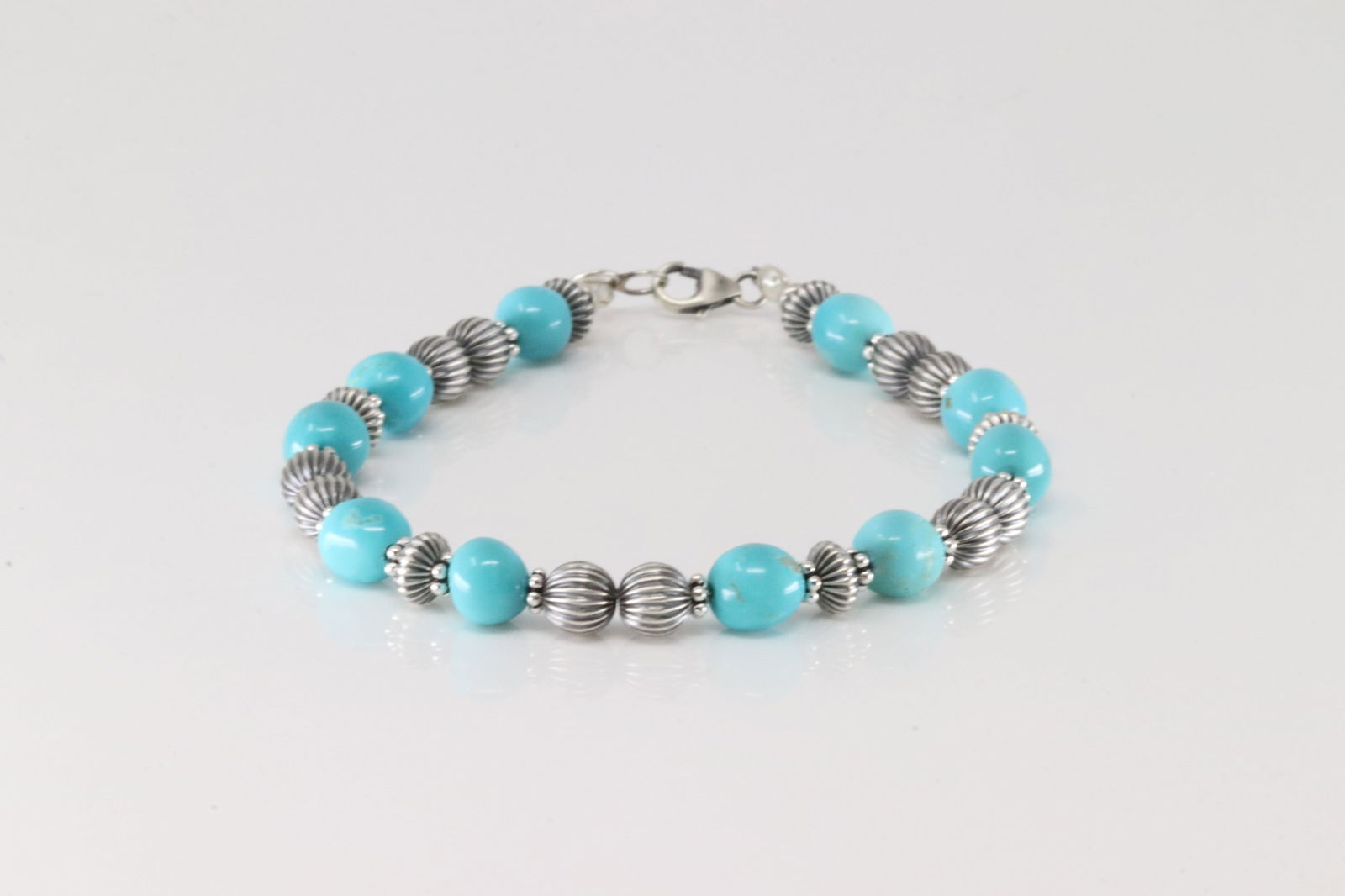 Native America Navajo Sterling Silver Turquoise & Pearl Beaded Bracelet Link. (1 of 3)