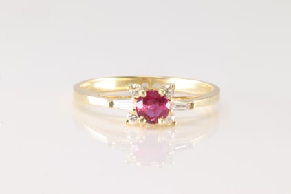 Ruby & Diamond Ring 18Kt.