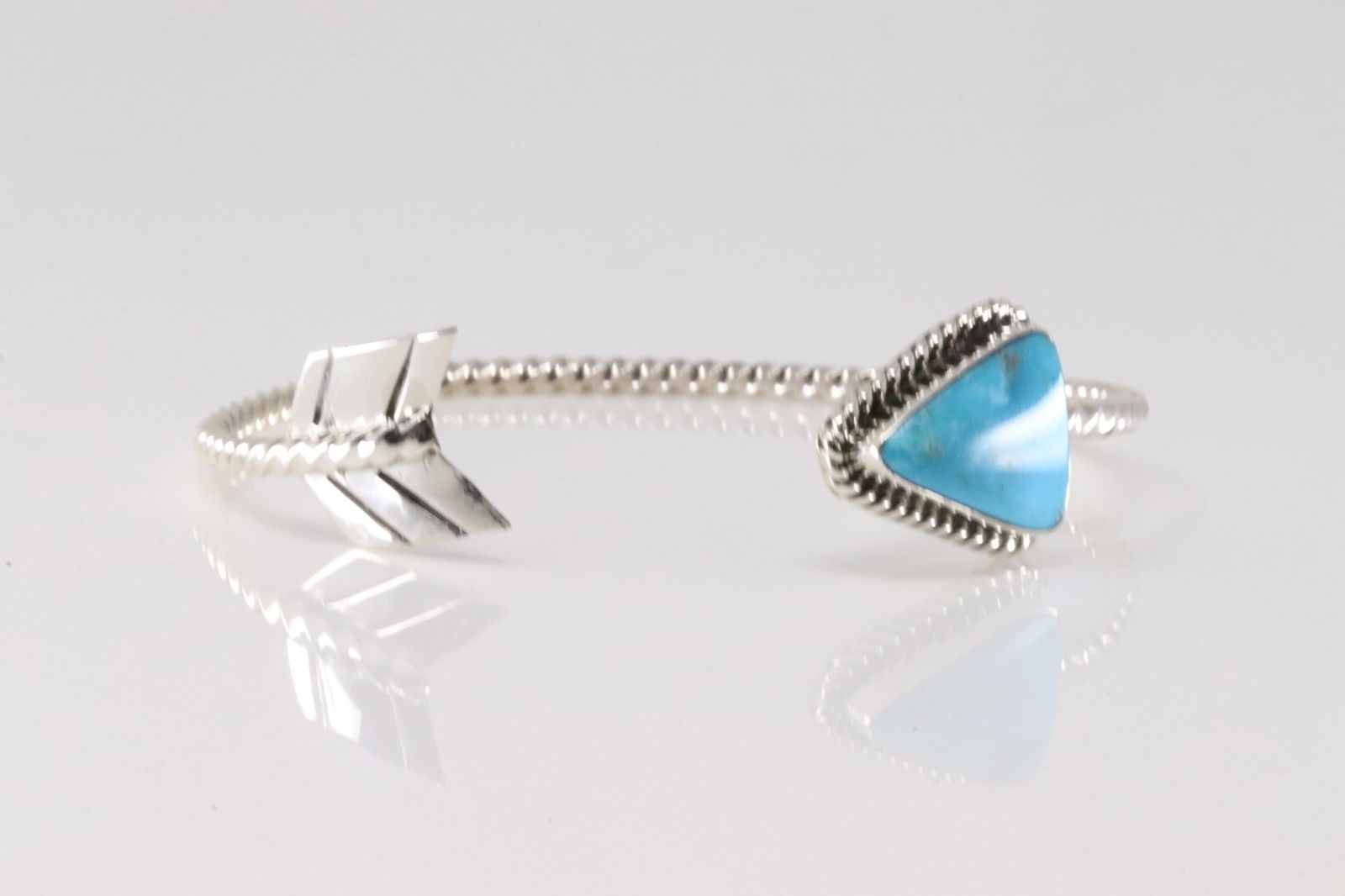 Native America Navajo Sterling Silver Turquoise Bracelet Arrow Cuff By Sheena Jack. (1 of 4)