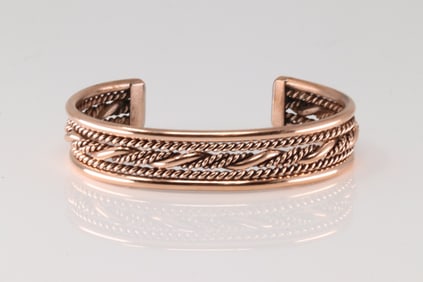 Native America Navajo Copper Bracelet Cuff By Elaine Tahe.