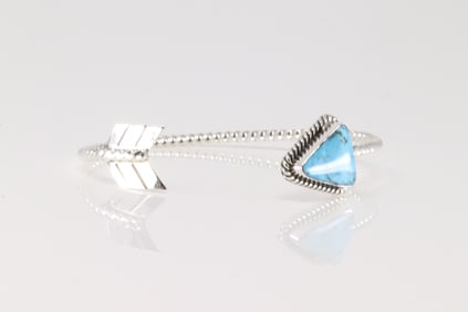 Native America Navajo Sterling Silver Turquoise Bracelet Arrow Cuff By Sheena Jack.