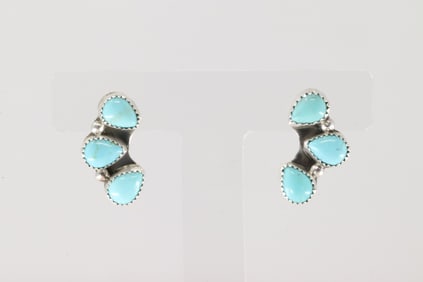 Native America Navajo Sterling Silver Kingman Turquoise Post Earring's By Maxine Ramirez.