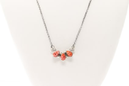 Native America Navajo Sterling Silver Spiny Osyter Necklace By M.R.