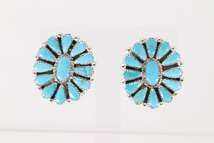 Native America Navajo Sterling Silver Kingman Turquoise Post Earring's By Alicia Wilson.