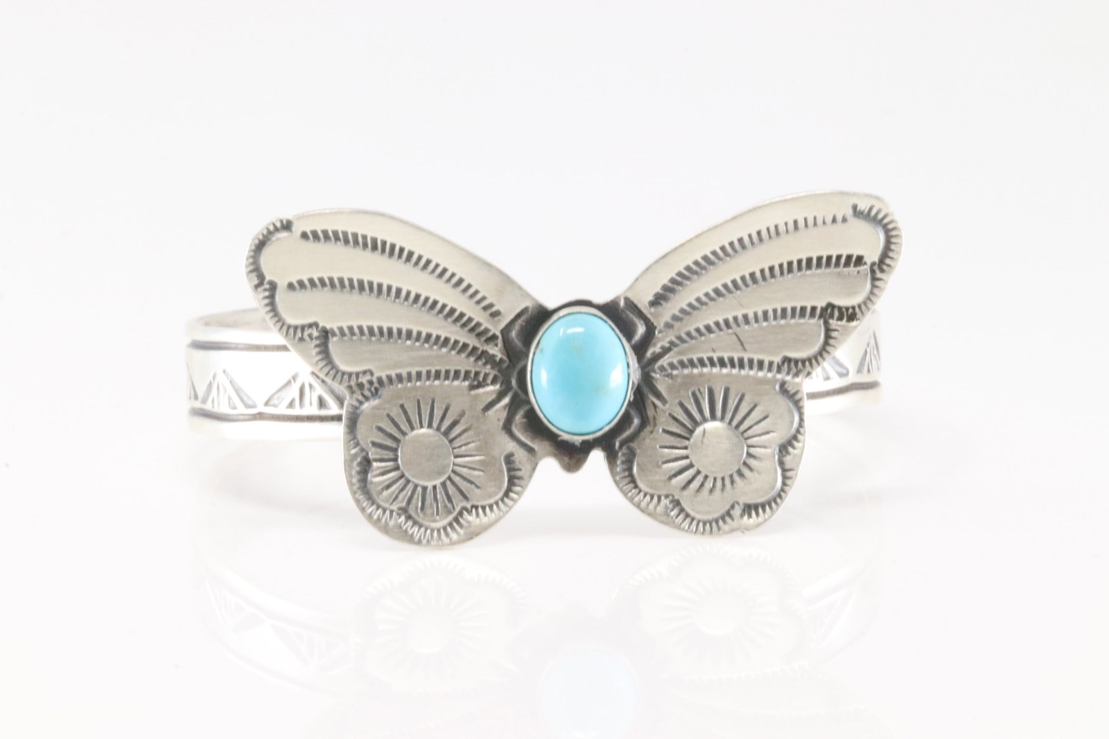 Native America Navajo Sterling Silver Kingman Turquoise Butterfly Bracelet Cuff By Rick Enriquez.: This is a Native America Navajo Sterling Silver Kingman Turquoise Butterfly Bracelet Cuff By Rick Enriquez.