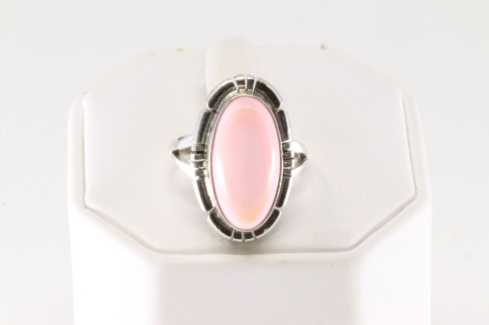 Native America Navajo Sterling Silver Pink Conch Shell Ring By S.E. (1 of 4)